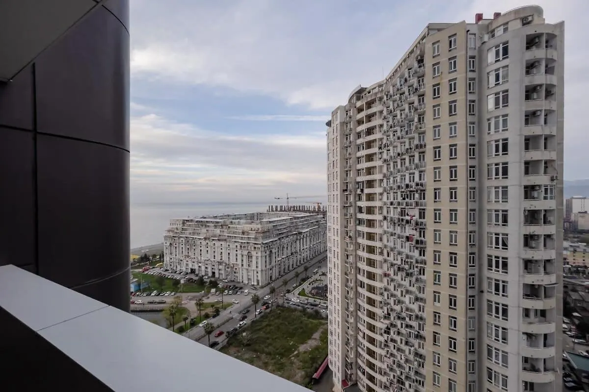 Super Stylish Apt In Batumi 0*,